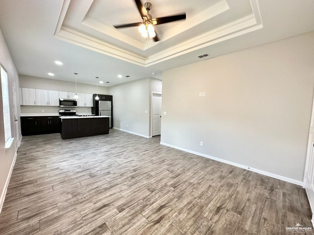 Photo 6 of 810 Starr Street