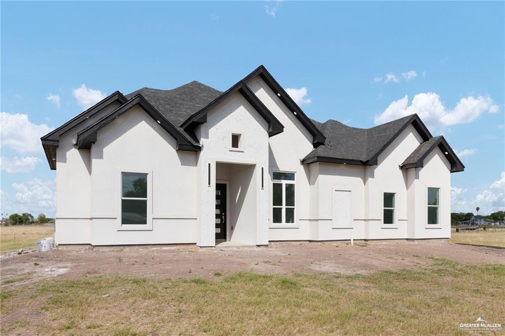 Photo 1 of 954 Milanos Road, Weslaco