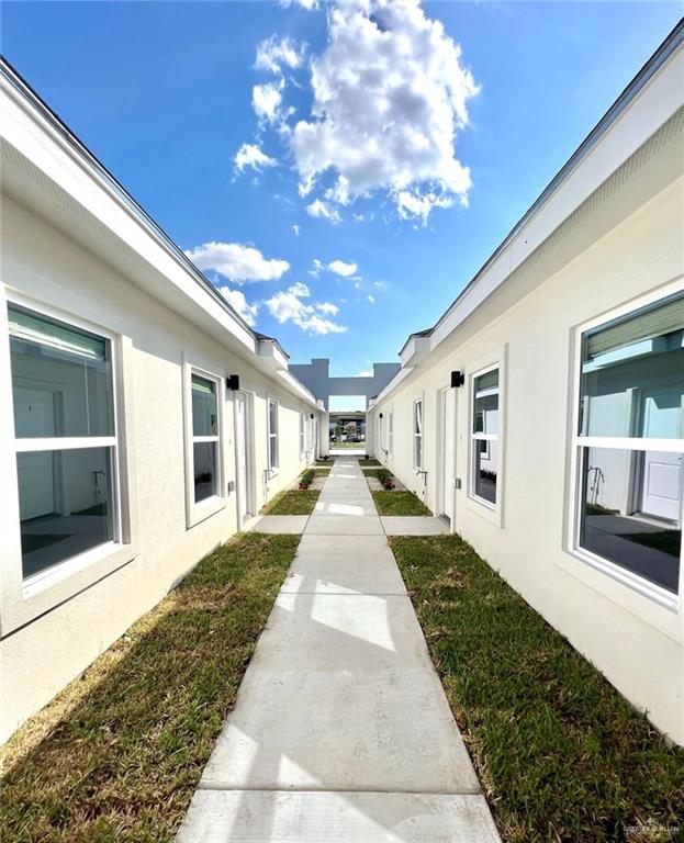 Photo 3 of 100 Lauryn Drive