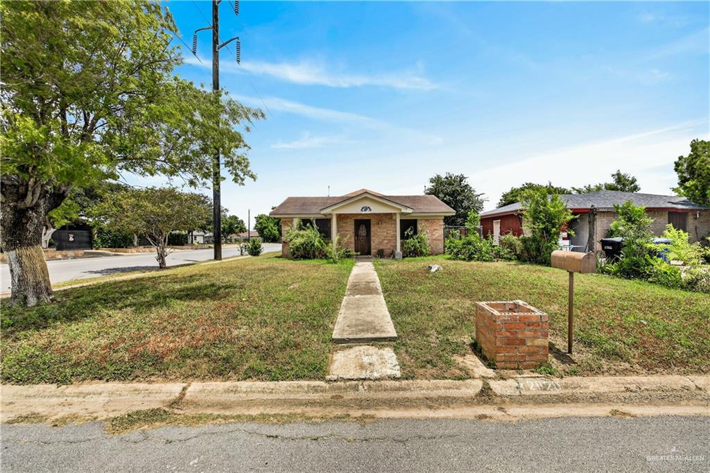 Photo 4 of 2820 Wichita Avenue