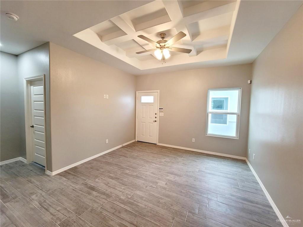 Photo 10 of 1809 Davenport Street #4