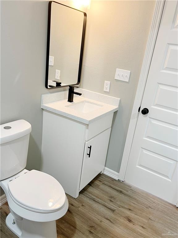 Photo 10 of 2728 Katrina Avenue