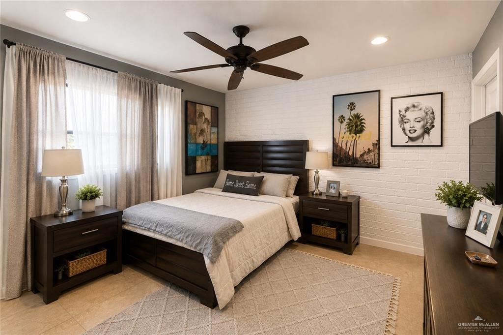 Photo 16 of 301 Tyler Avenue