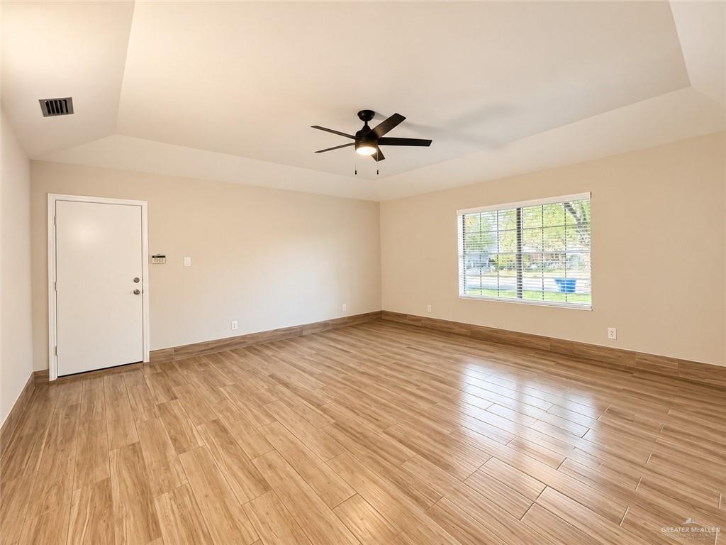 Photo 18 of 2101 Jonquil Avenue