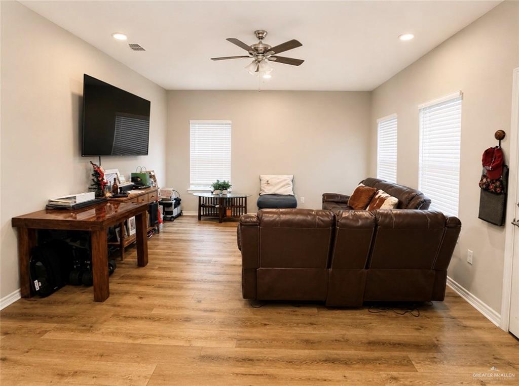 Photo 4 of 508 16th Street