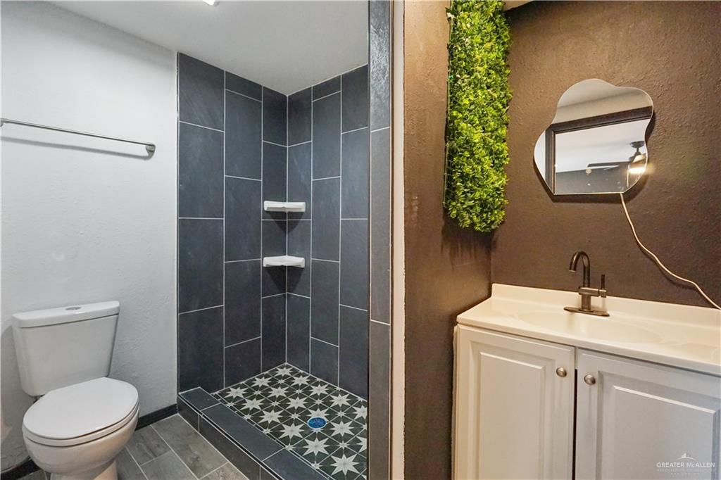 Photo 9 of 3903 Lopez Drive