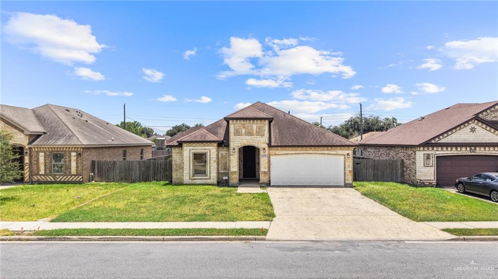 Photo 2 of 220 Los Laureles Drive