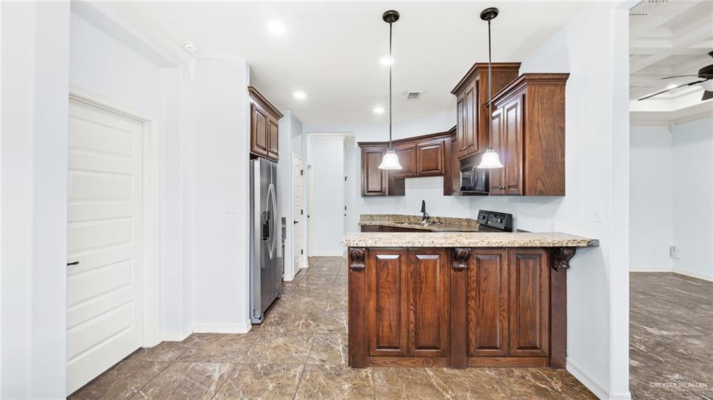 Photo 6 of 220 Los Laureles Drive