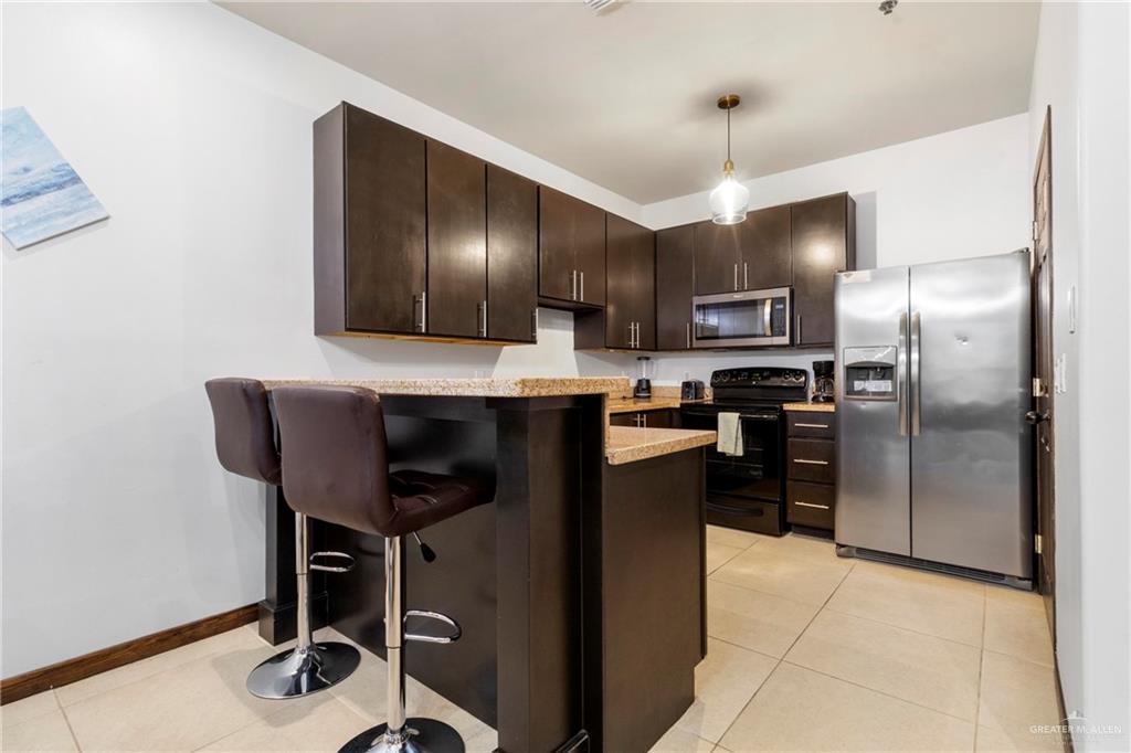 Photo 5 of 813 Travis Street #419