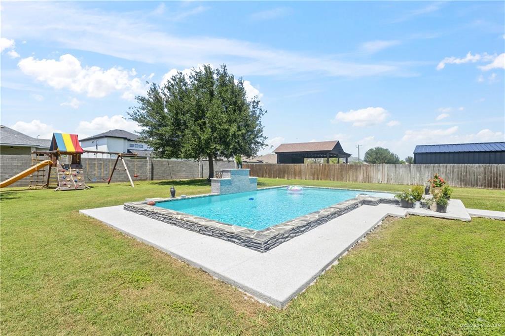 Photo 22 of 5403 Mauritius Lane