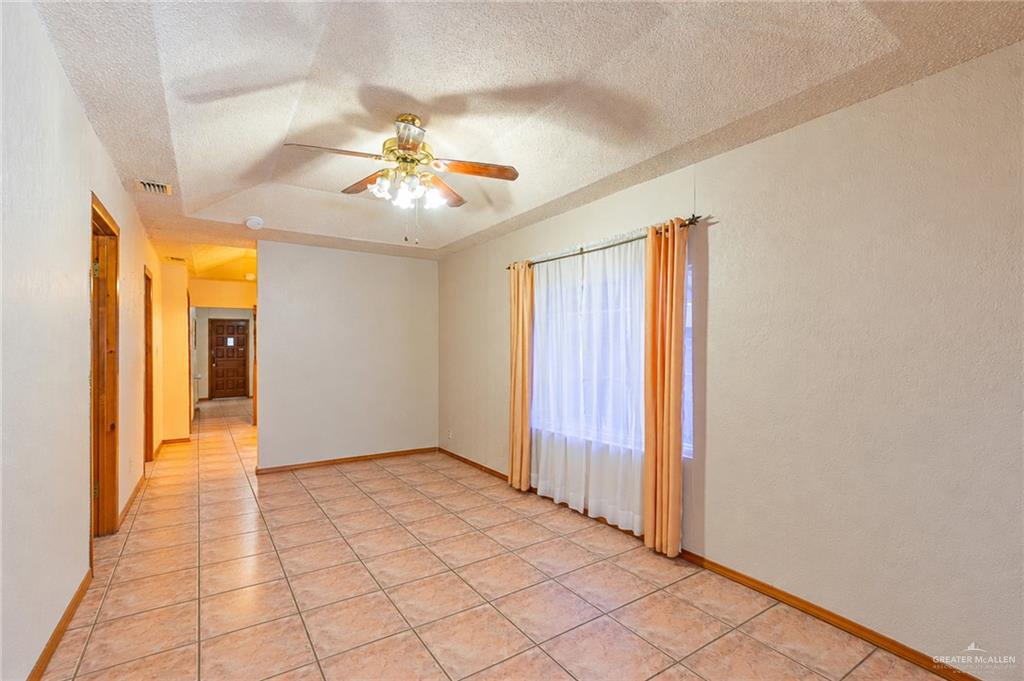 Photo 2 of 409 Naranjo Street