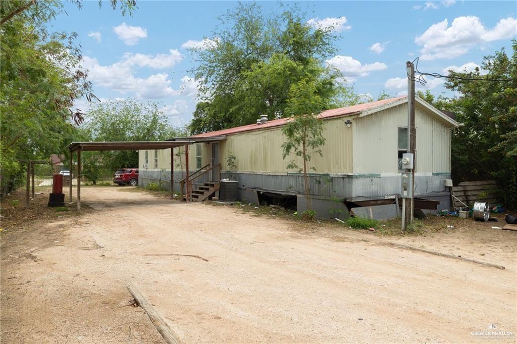 Photo 1 of 213 Cabana Drive, Donna