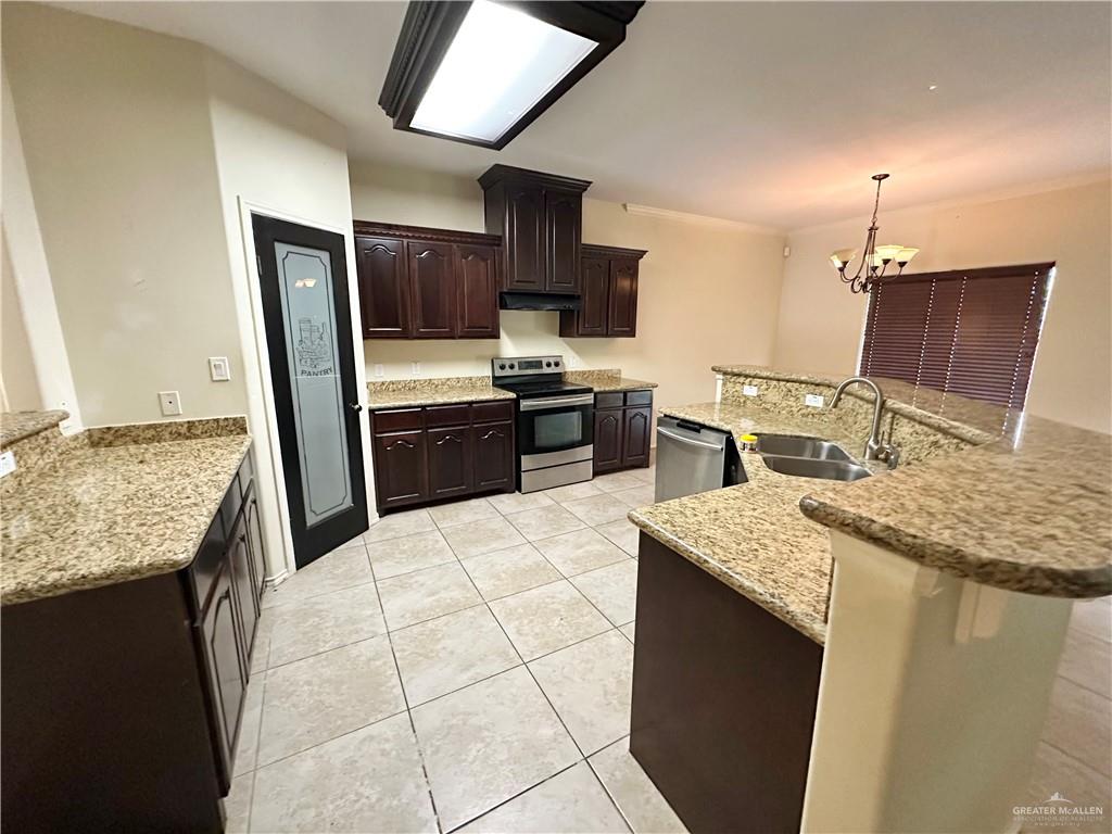 Photo 2 of 2203 Bald Cypress Drive