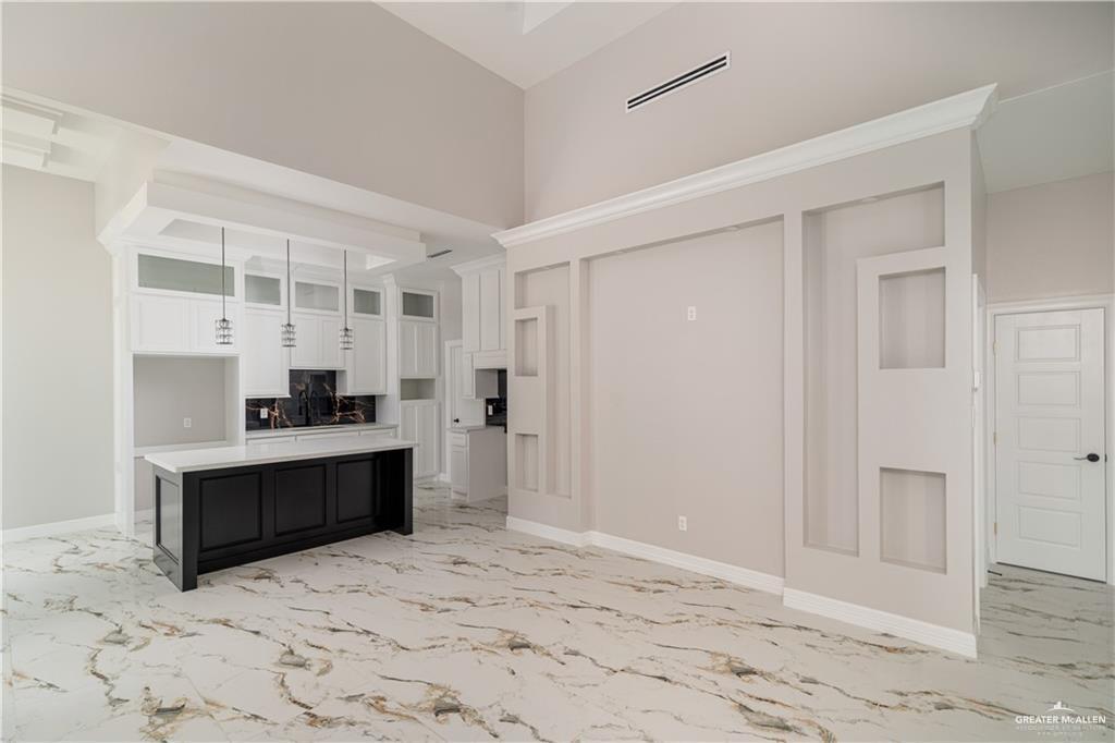 Photo 3 of 220 Contento Avenue