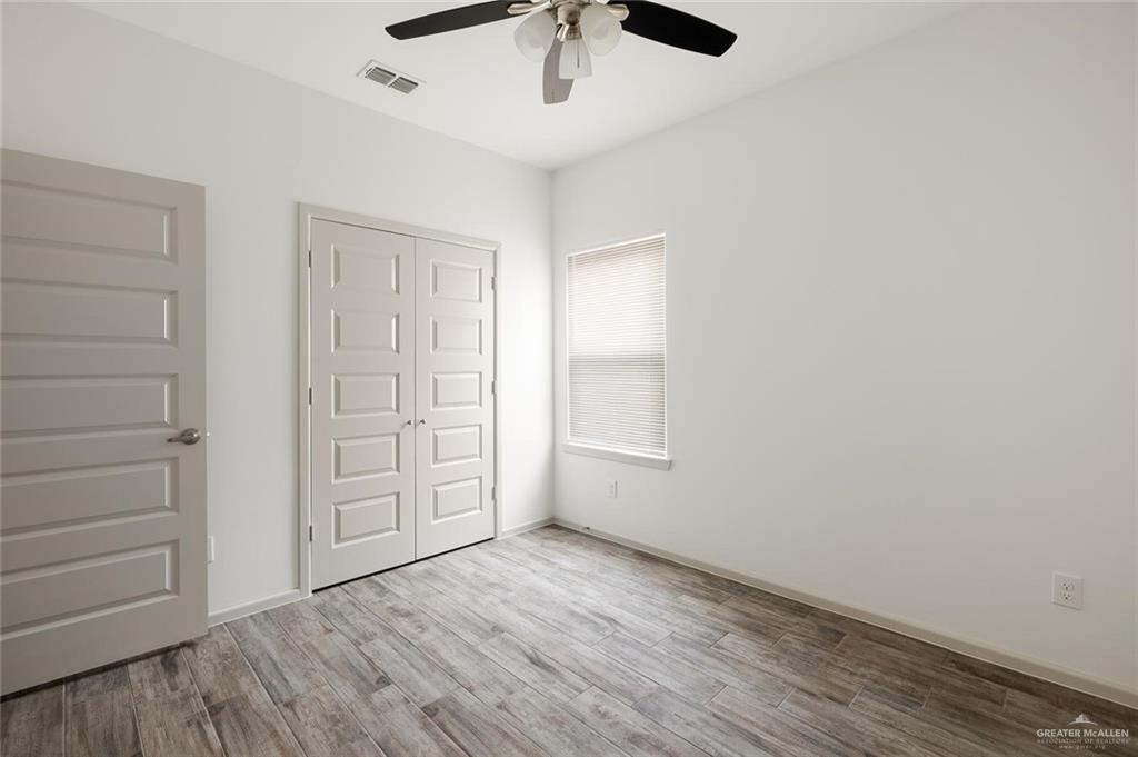 Photo 8 of 1301 Valle Vista Street