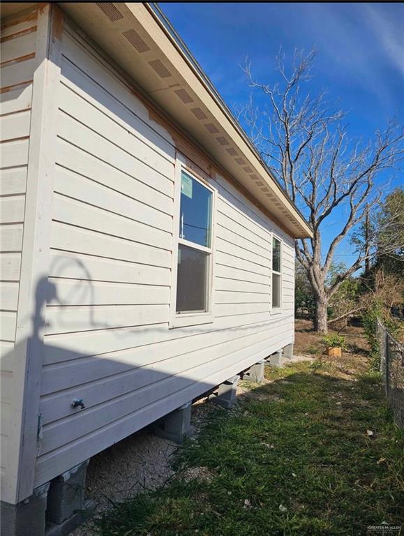 Photo 4 of 614 Birch Avenue