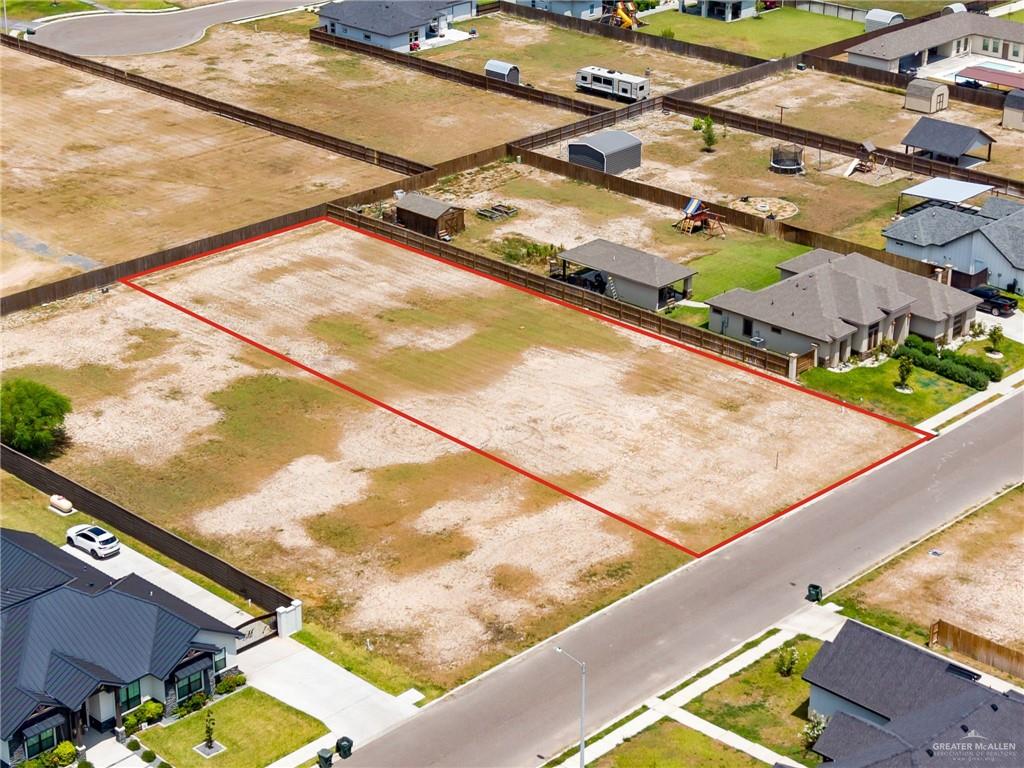 Photo 6 of 2505 Deion Drive