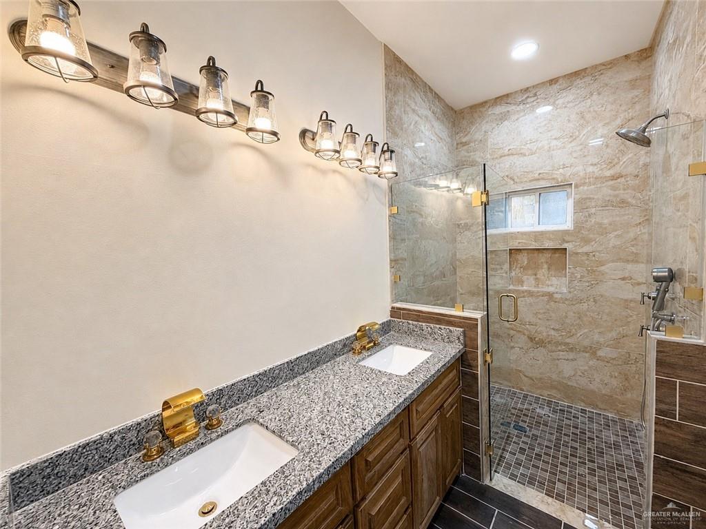 Photo 13 of 3009 Ebano Avenue