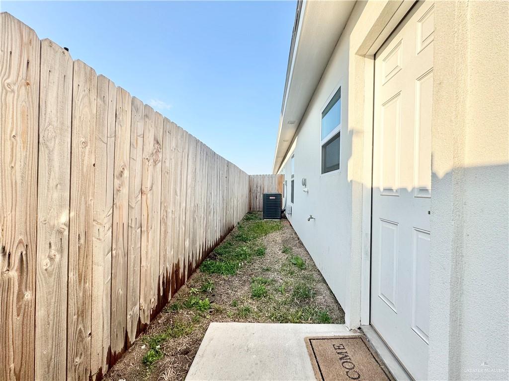Photo 13 of 3105 Driftwood Street #4