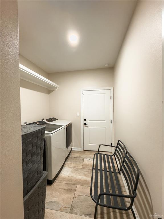 Photo 7 of 2501 Cartier Drive