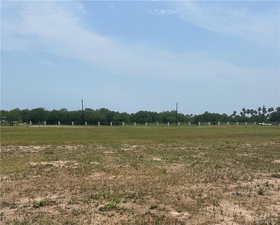 Photo 1 of 3100 Santa Clarita, Weslaco