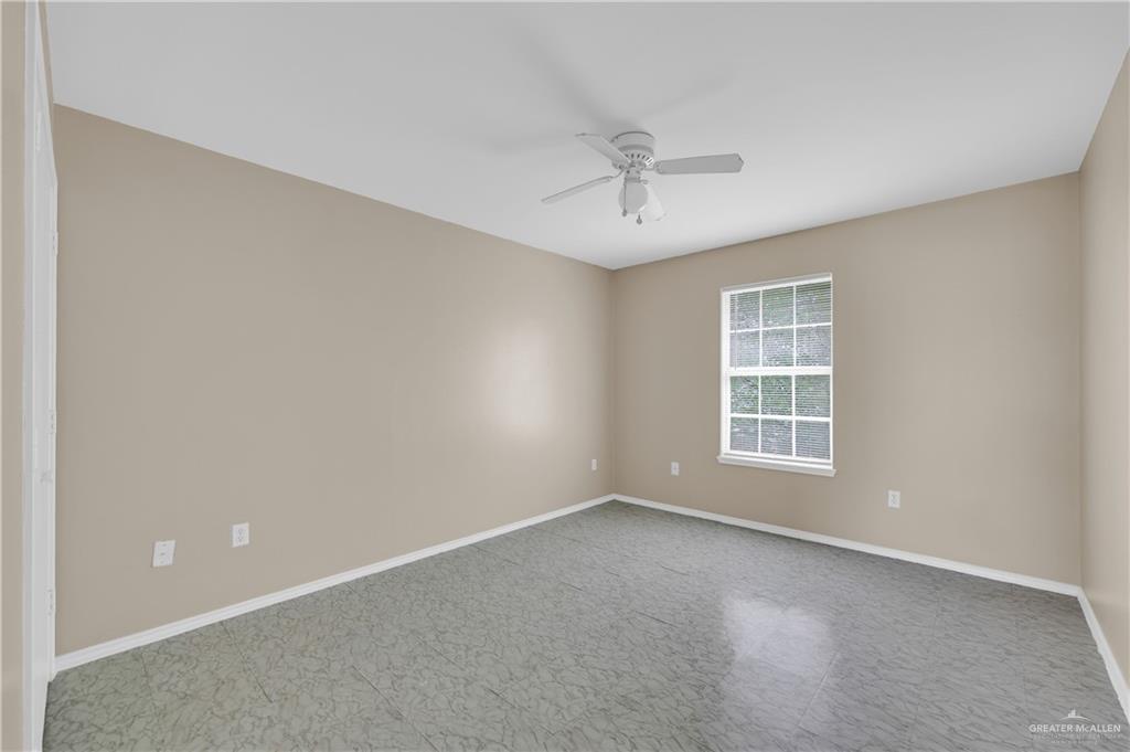 Photo 7 of 303 Gastel Circle