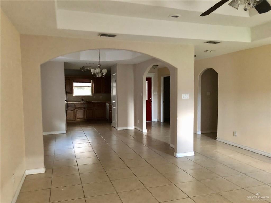 Photo 4 of 3835 Frontier Drive