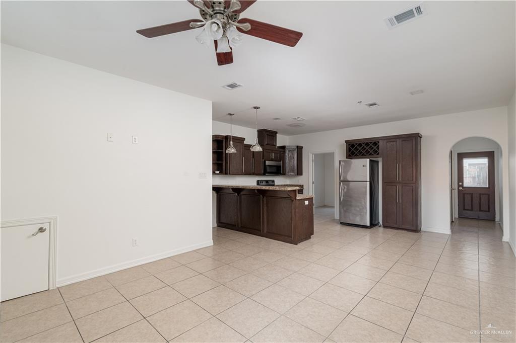 Photo 3 of 1307 Fig Avenue #B