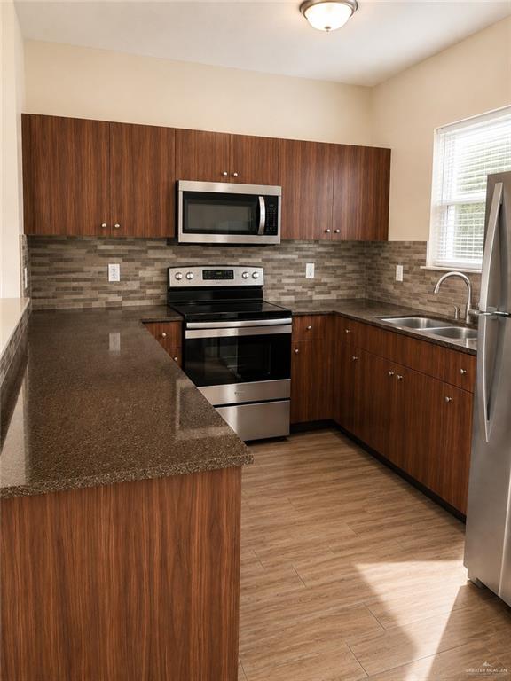 Photo 3 of 4001 Hawthorne Avenue #1