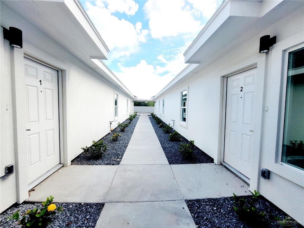 Photo 3 of 11019 36th Lane #2