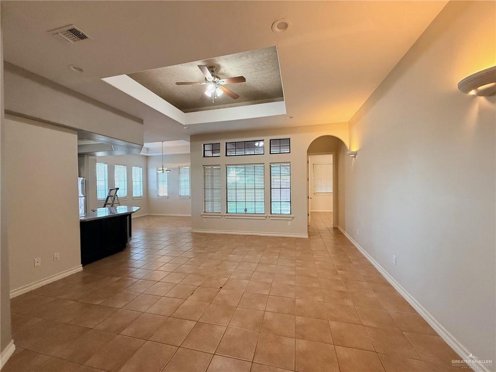 Photo 5 of 401 Zebra Court