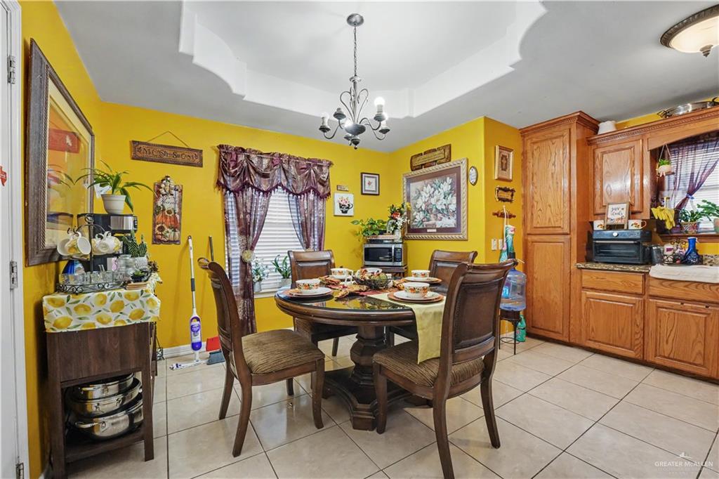 Photo 6 of 1516 Bella Vista Avenue