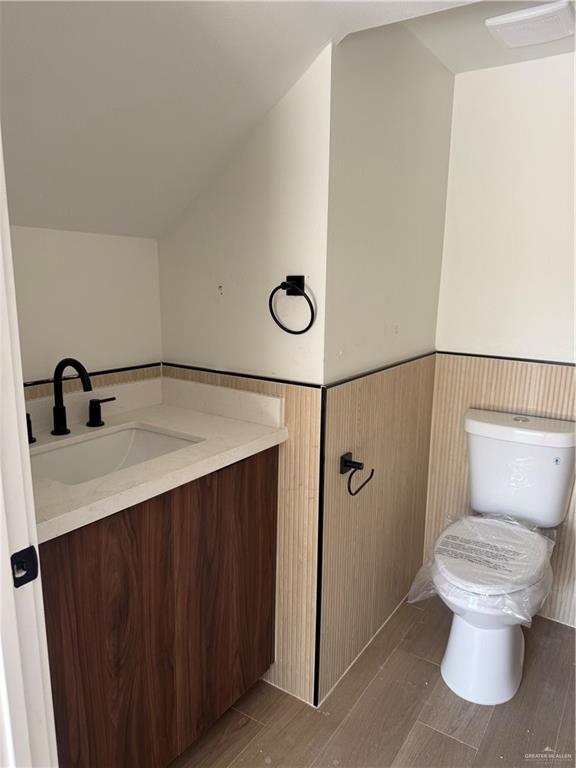 Photo 11 of 2907 Estevan Avenue #2