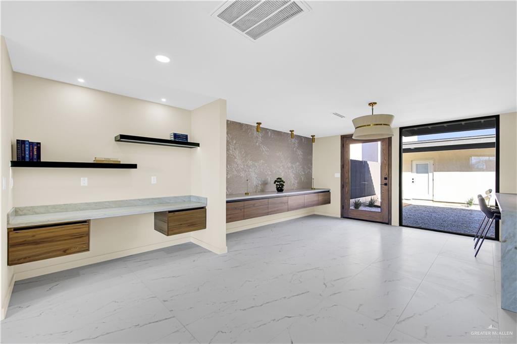 Photo 6 of 1406 7th Avenue