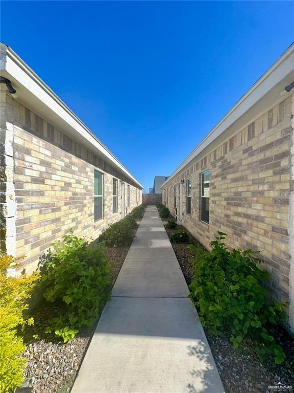 Photo 2 of 4907 Hiawatha Drive #3