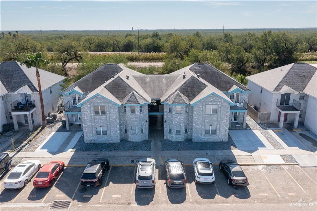 Photo 11 of 1802 Oasis Avenue #207