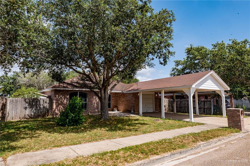 Photo 2 of 309 Amber Drive