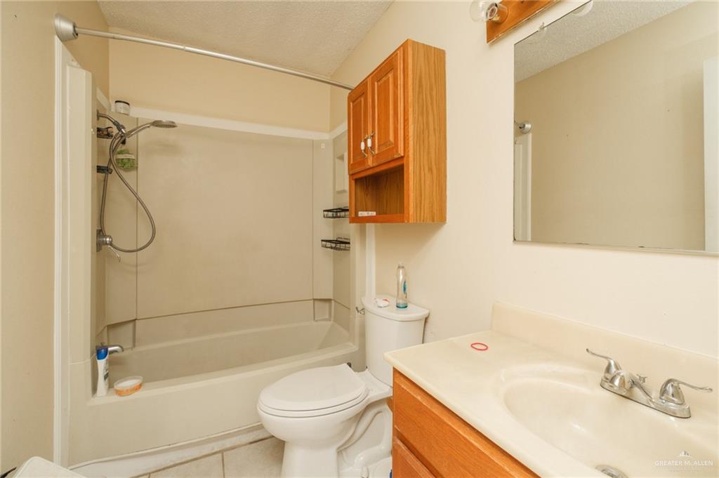 Photo 19 of 2402 Ed Carey Drive #45
