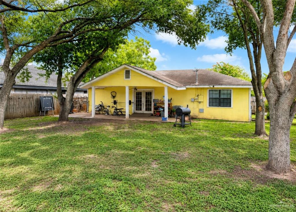 Photo 11 of 627 5th Street