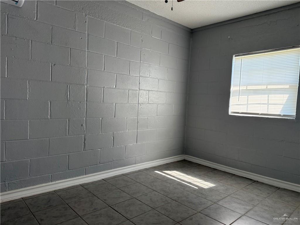Photo 6 of 341 Darlene Drive