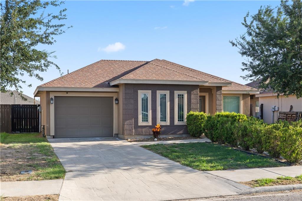 Photo 1 of 922 Eisenhower Avenue, Alton