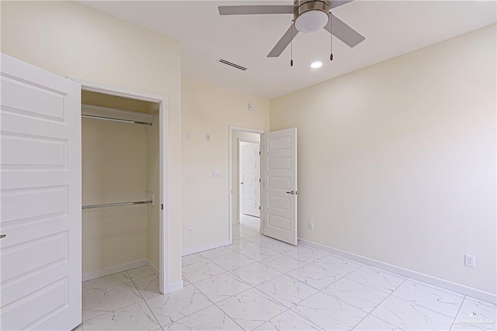 Photo 9 of 2609 Hilltop Avenue