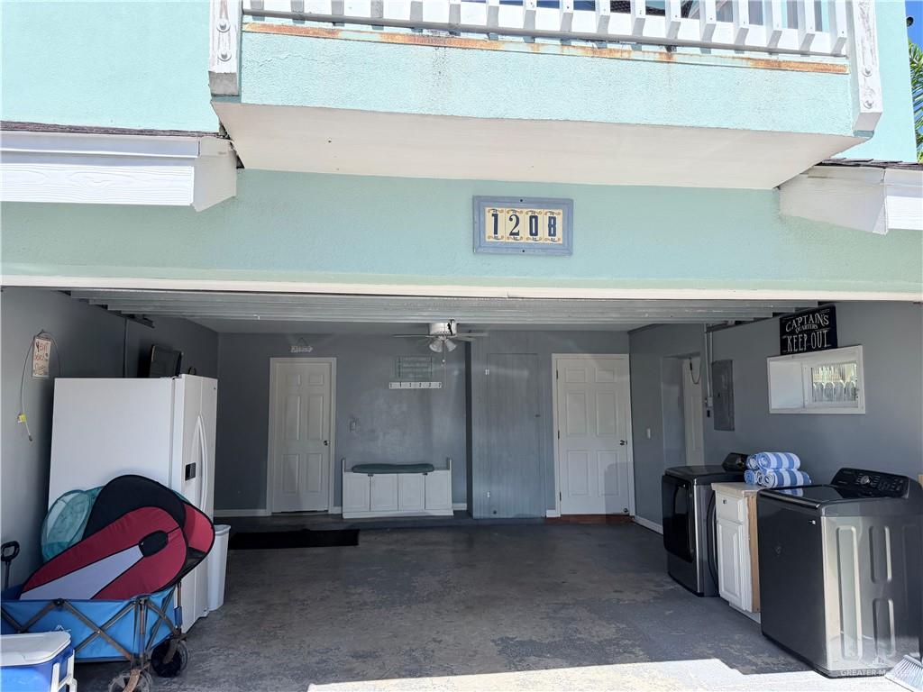 Photo 2 of 120 Huisache Street #B