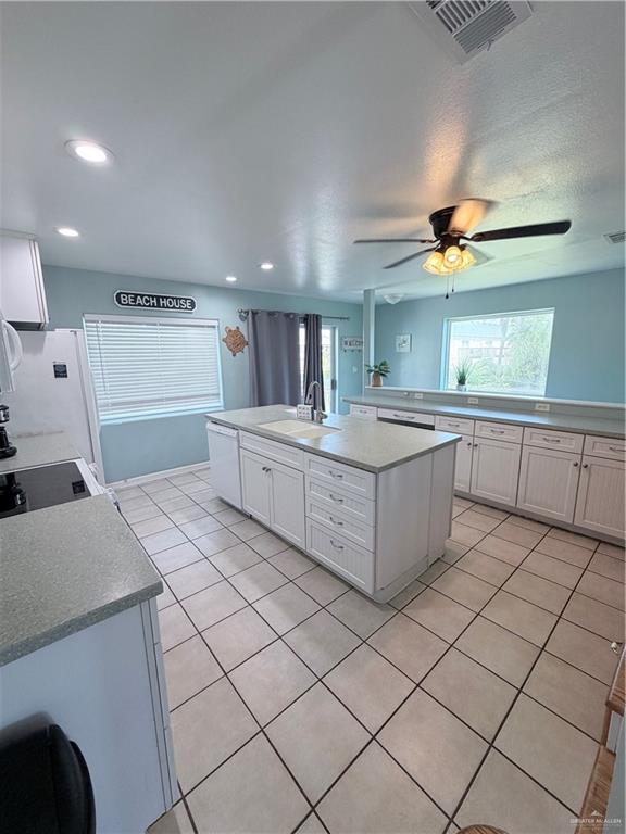 Photo 5 of 120 Huisache Street #B