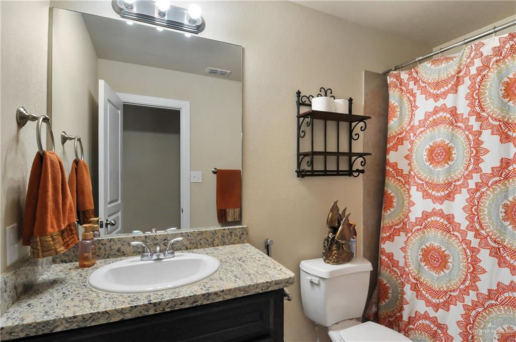 Photo 9 of 4203 Santa Maria Street