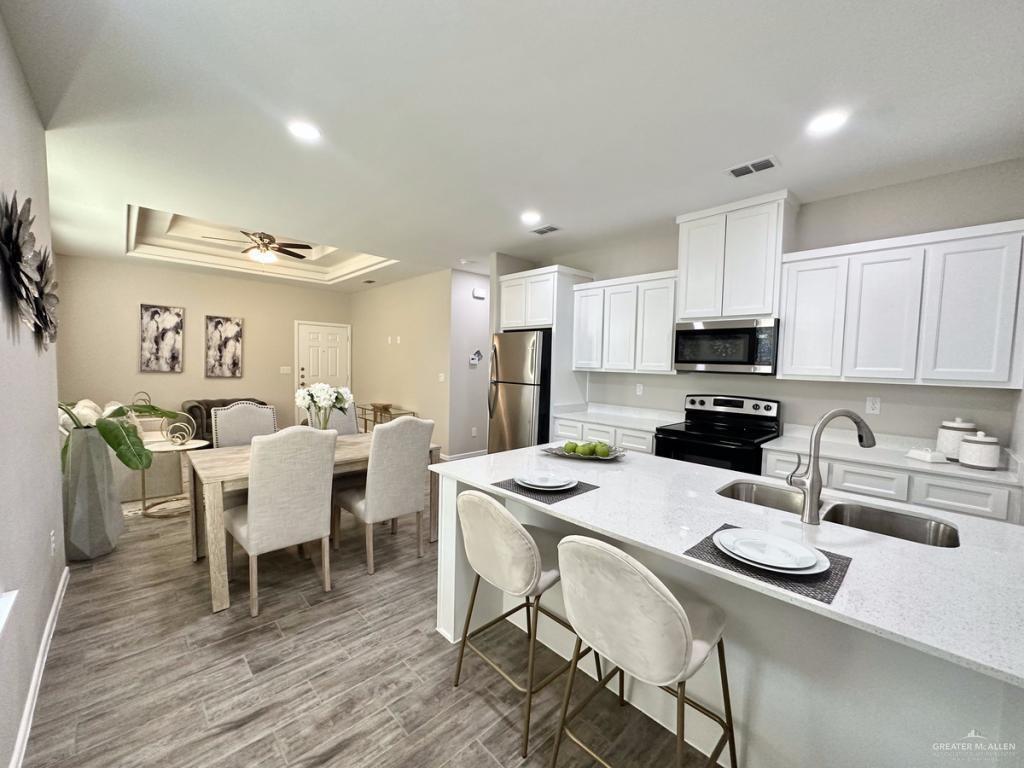 Photo 5 of 1513 Shavano Drive #1