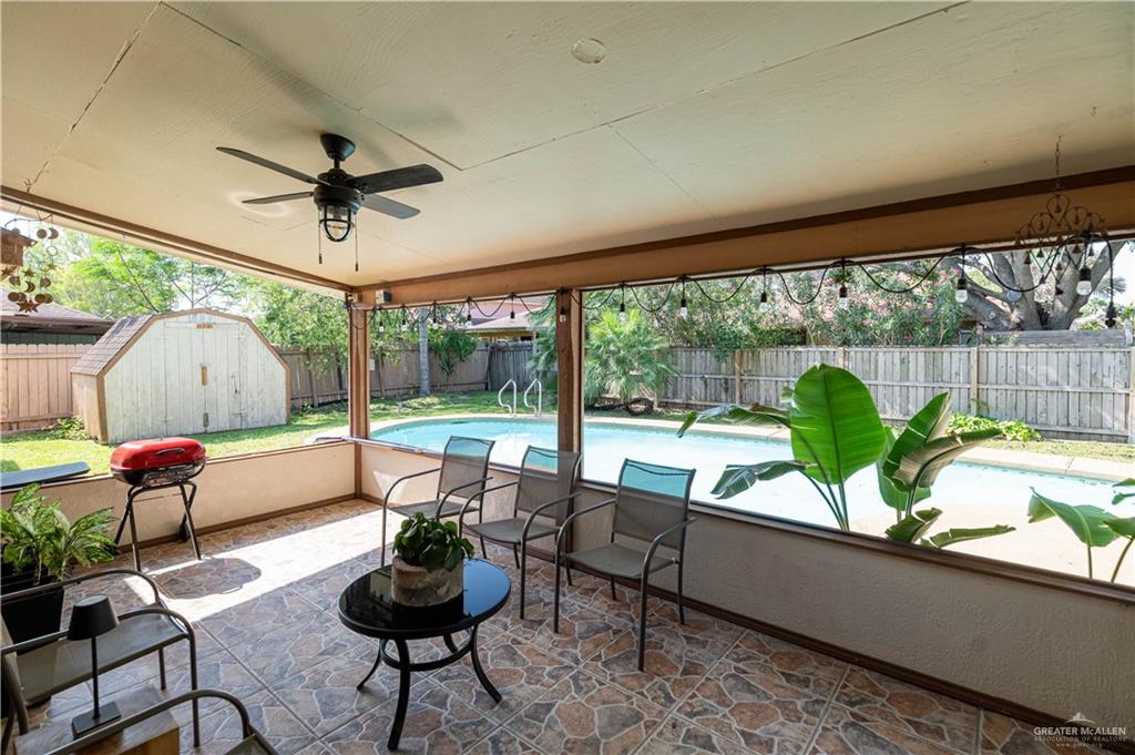 Photo 14 of 2105 Nightingale Avenue