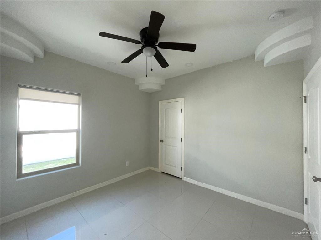 Photo 10 of 208 Rutherford Avenue #2