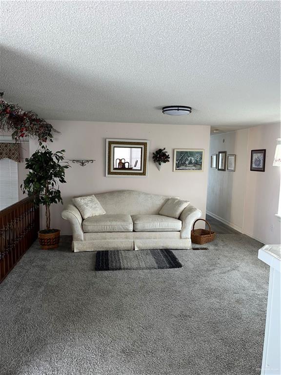 Photo 8 of 2718 Mesa Verde Drive