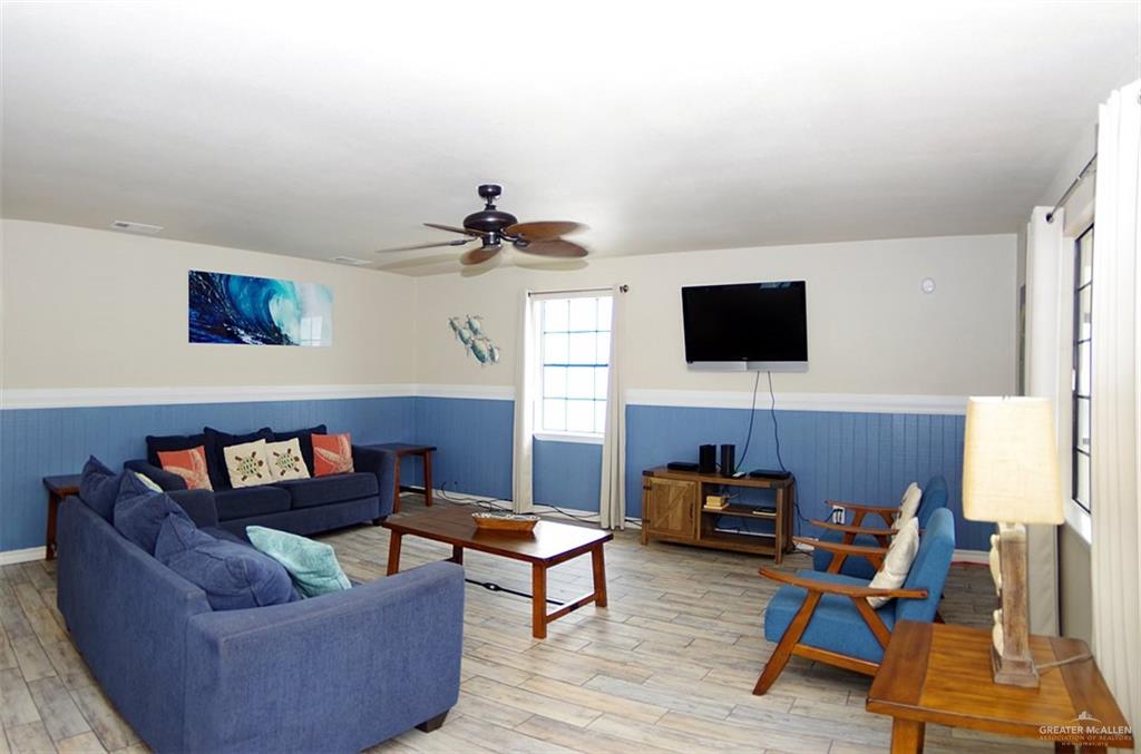 Photo 5 of 124 Retama Street